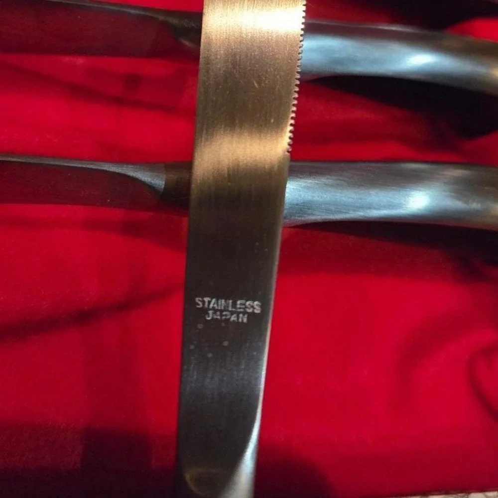 Vintage Set of 6 Stainless Steel Serrated Steak Knives‎ in Box Made in Japan